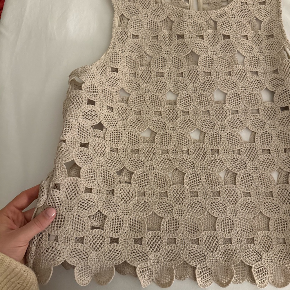 Loft Beige Crochet Tank Top - Picture 3 of 4